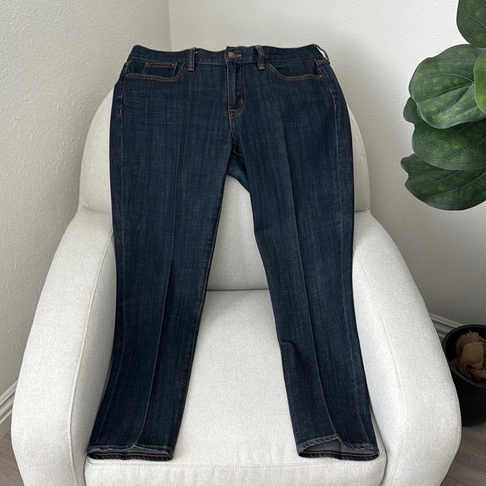 Classic Blue Women's Jeans